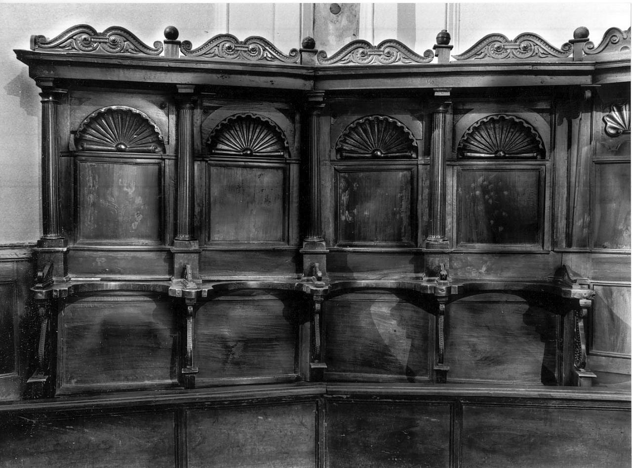 stalli del coro, elemento d'insieme - bottega mantovana (prima metà sec. XVI)