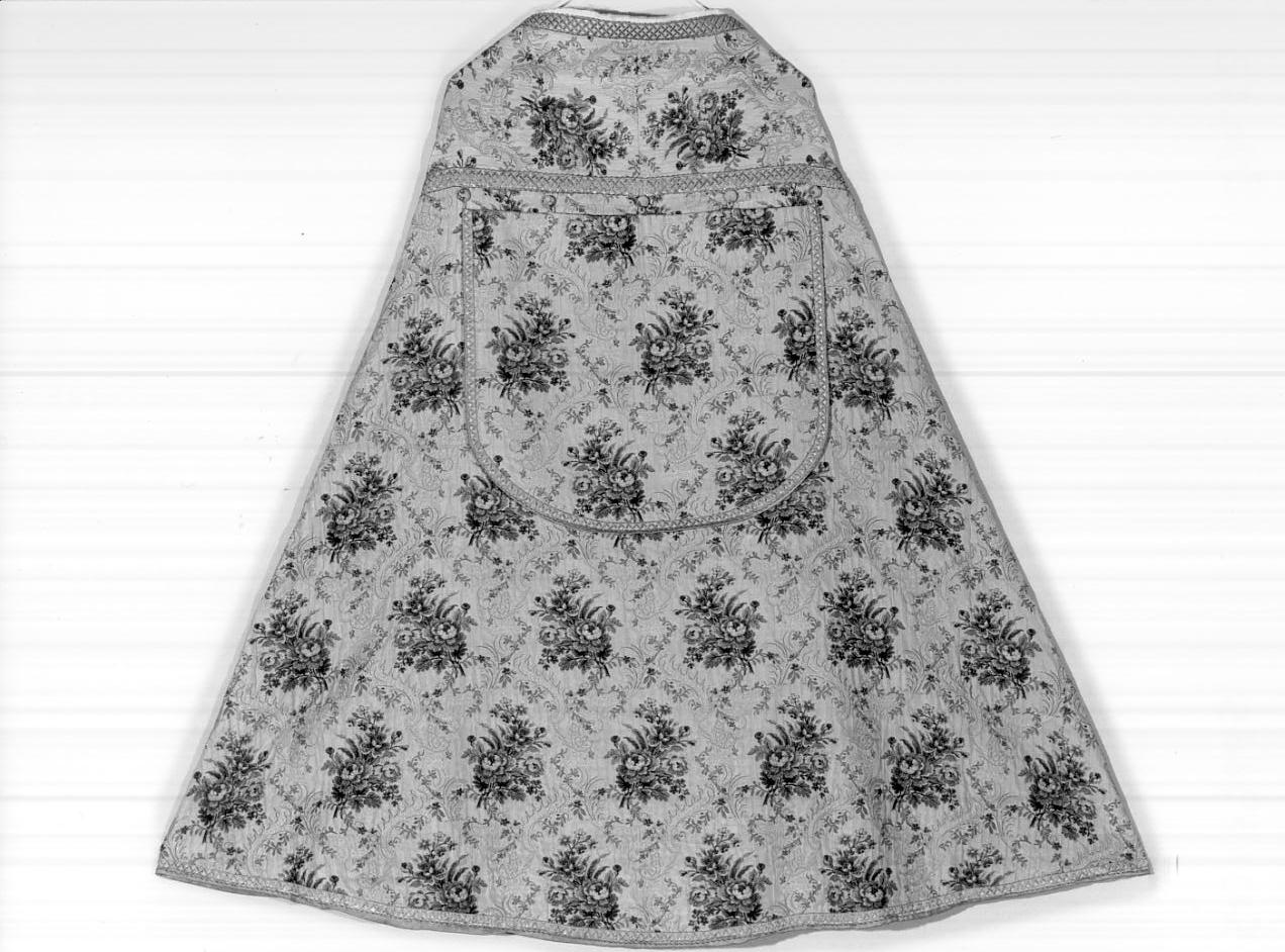 motivi decorativi vegetali (piviale, opera isolata) di Gheduzzi Ditta (sec. XX)