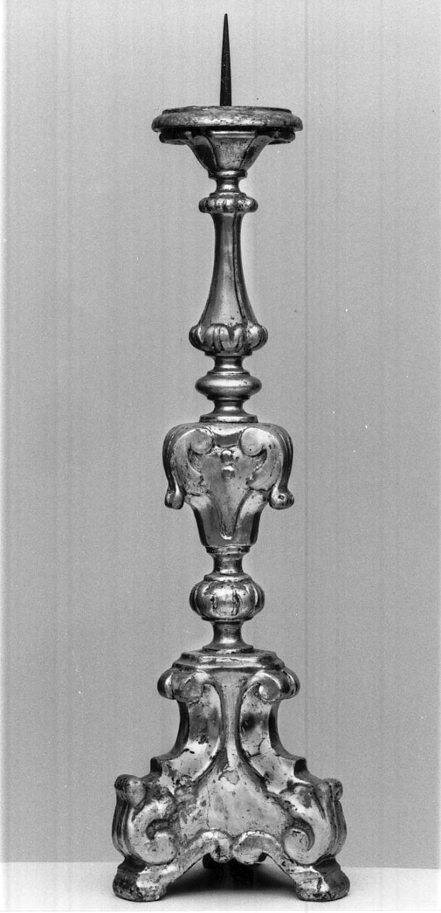 candeliere d'altare, serie - bottega mantovana (seconda metà sec. XVIII)