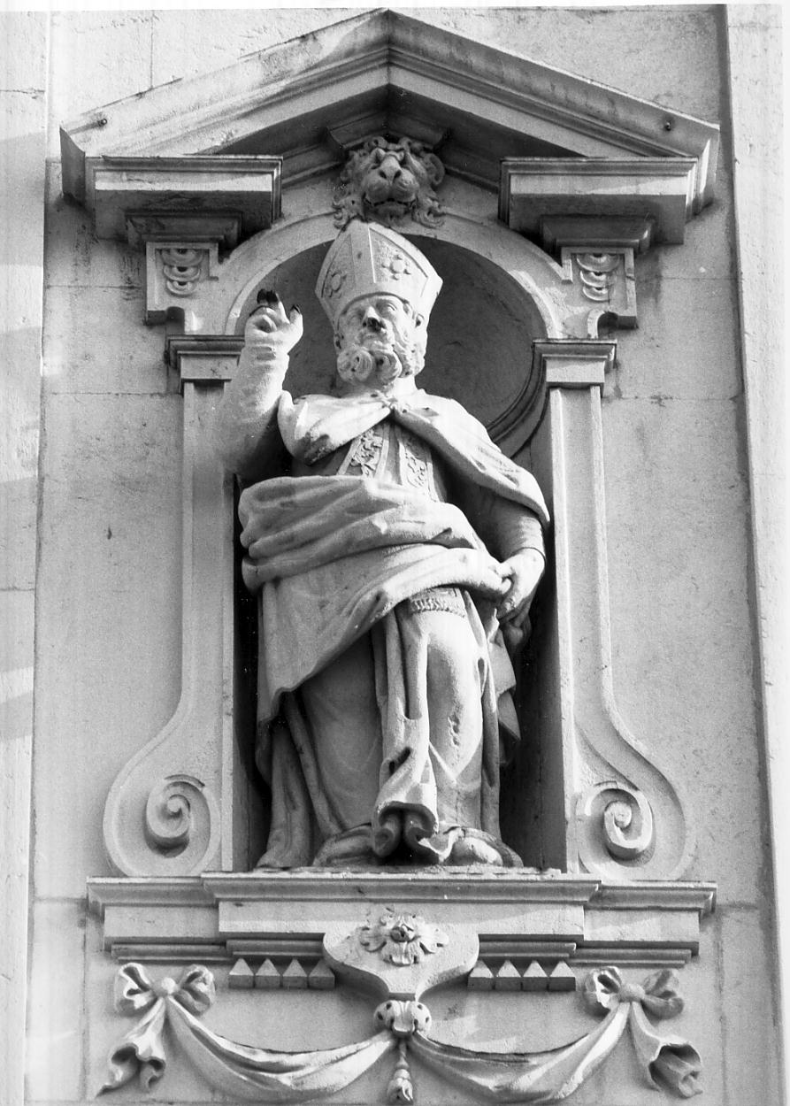 Sant'Onorio (statua, opera isolata) di Calegari Sante il Vecchio (attribuito) (sec. XVIII)