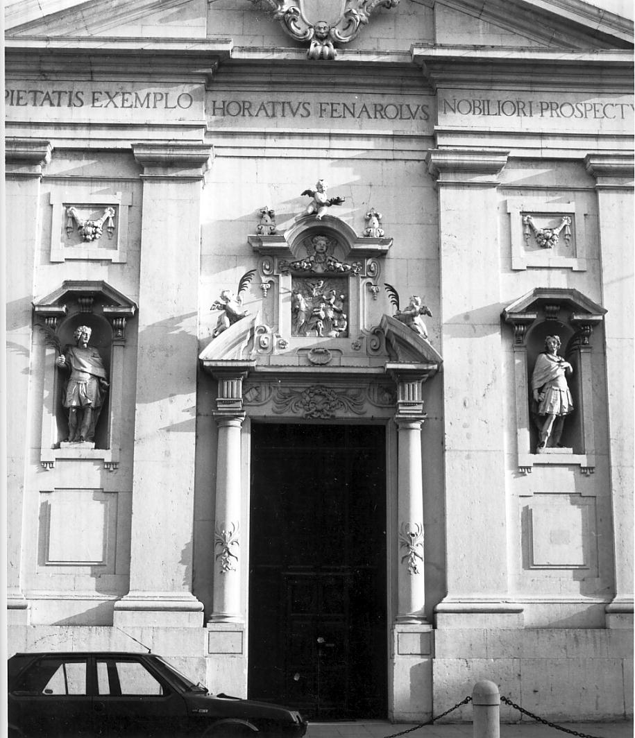 portale, opera isolata di Corbarelli Domenico (attribuito) (sec. XVIII)