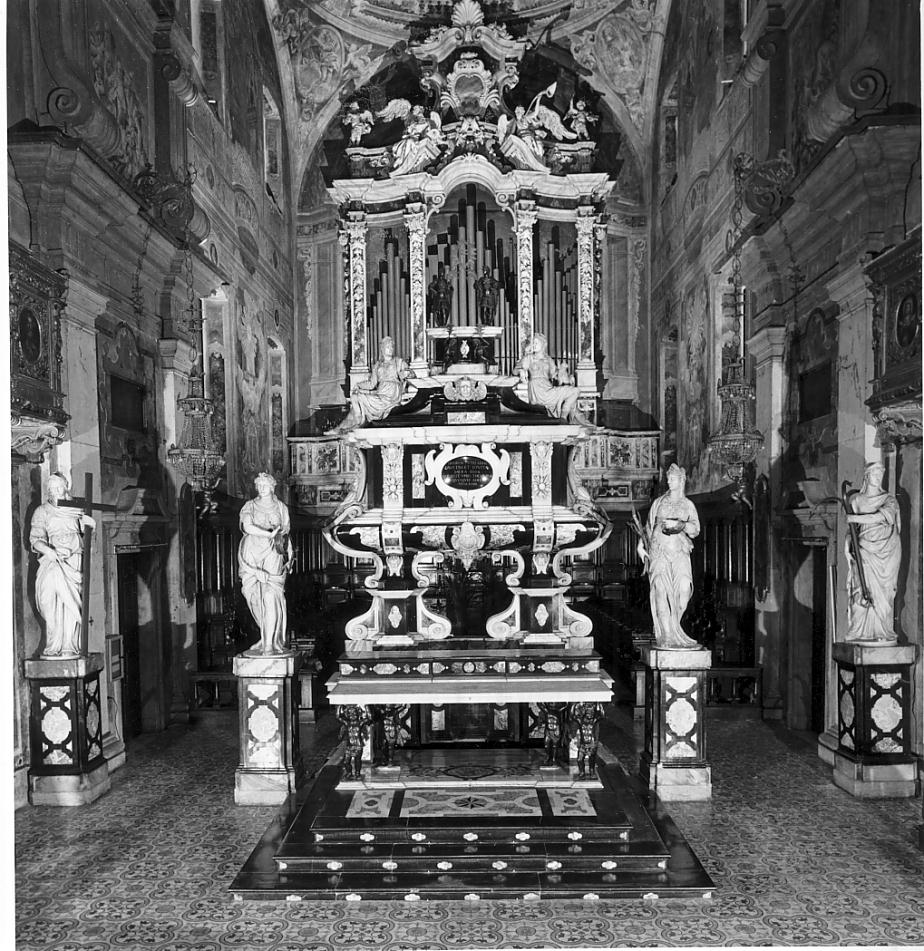 altare maggiore, insieme di Carra Giovanni Antonio (attribuito) (sec. XVII)
