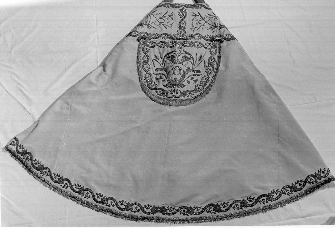 paramento liturgico, insieme - ambito italiano (inizio sec. XIX)