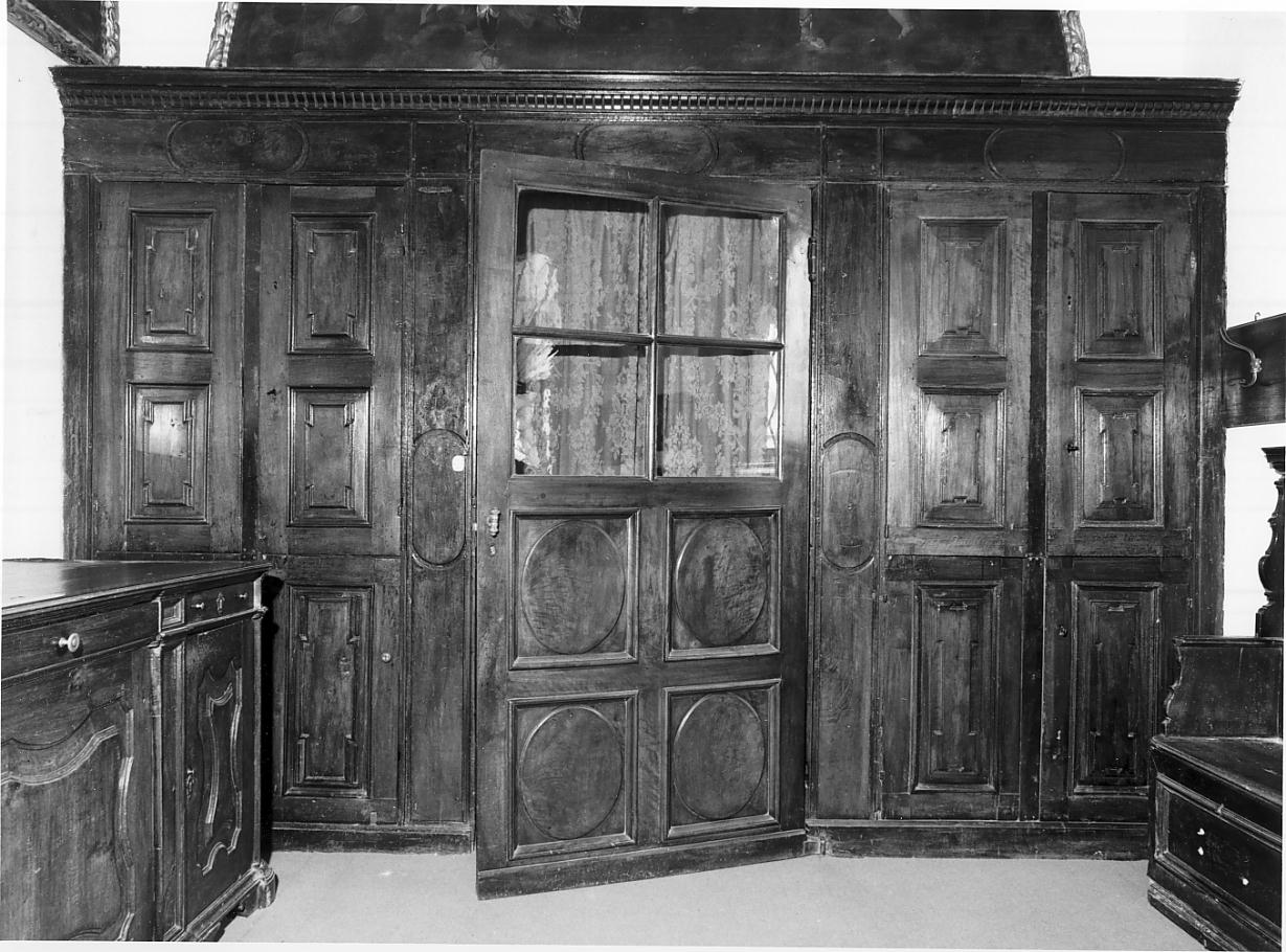 armadio, opera isolata - ambito cremonese (seconda metà sec. XVIII)
