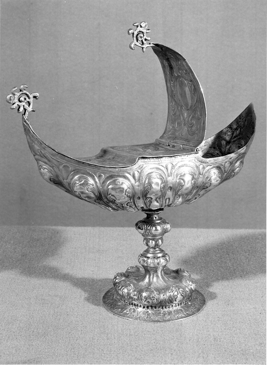 navicella portaincenso - a doppia valva, opera isolata - ambito lombardo (sec. XVIII)