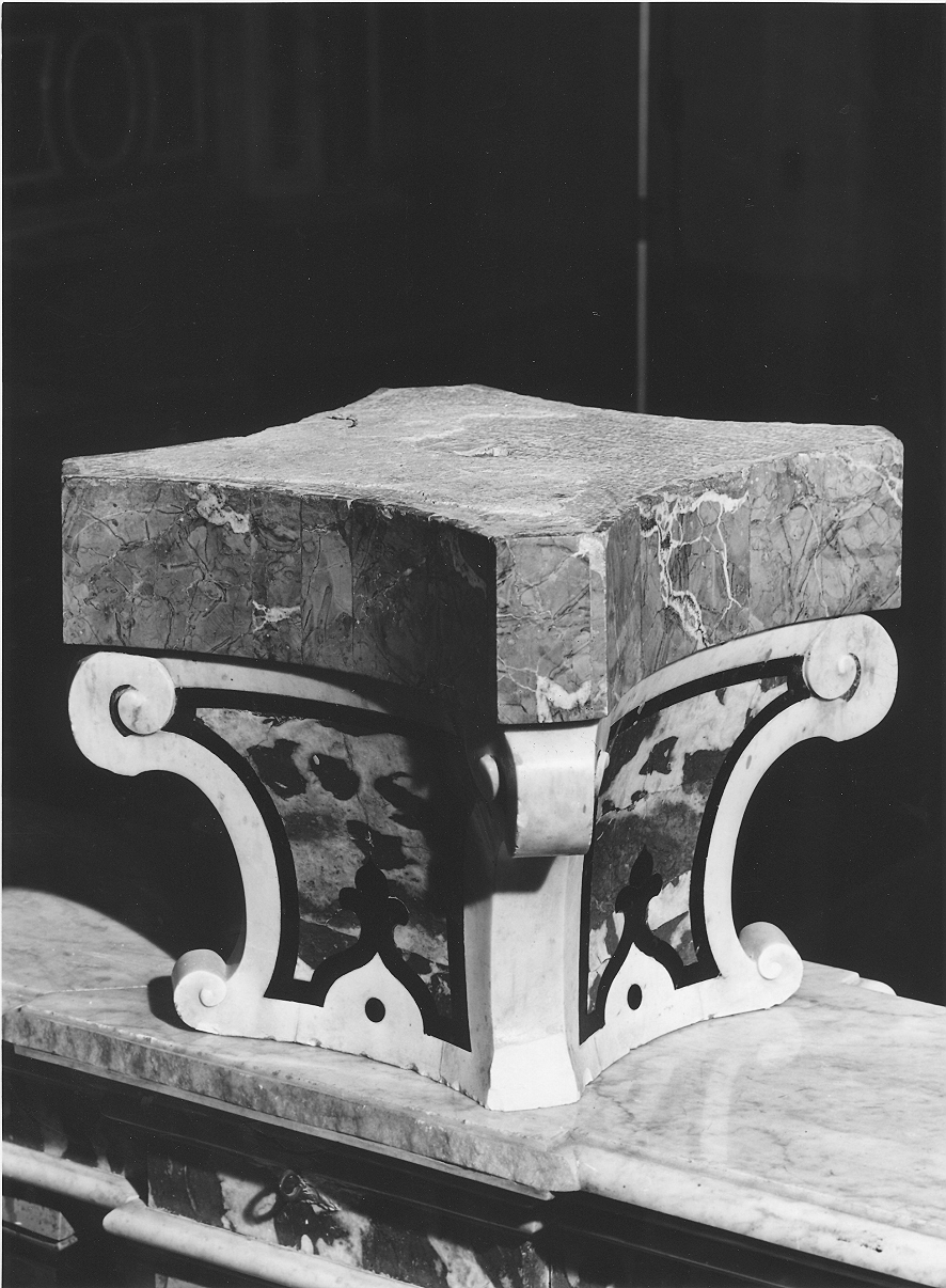 piedistallo, coppia - ambito italiano (sec. XVIII)