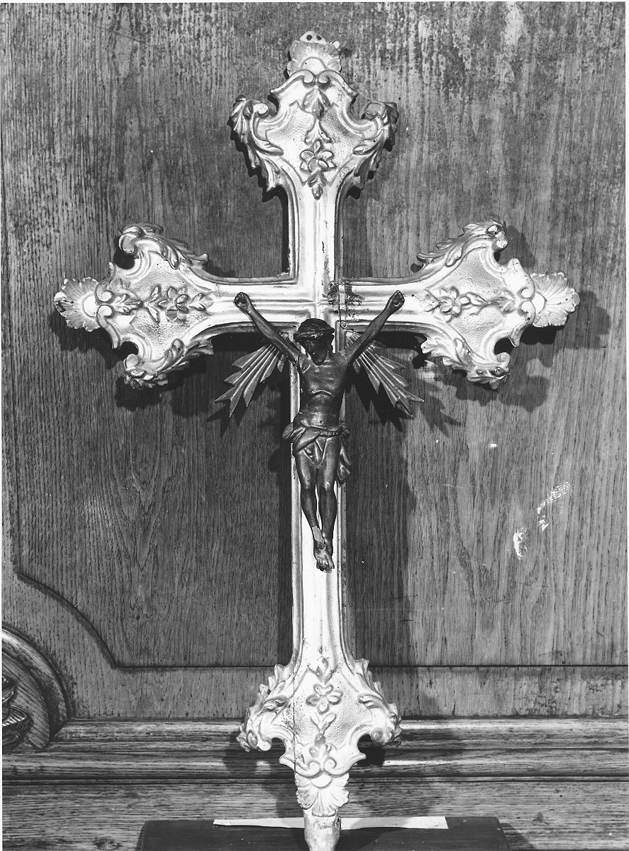 croce d'altare, opera isolata - ambito italiano (sec. XVIII)