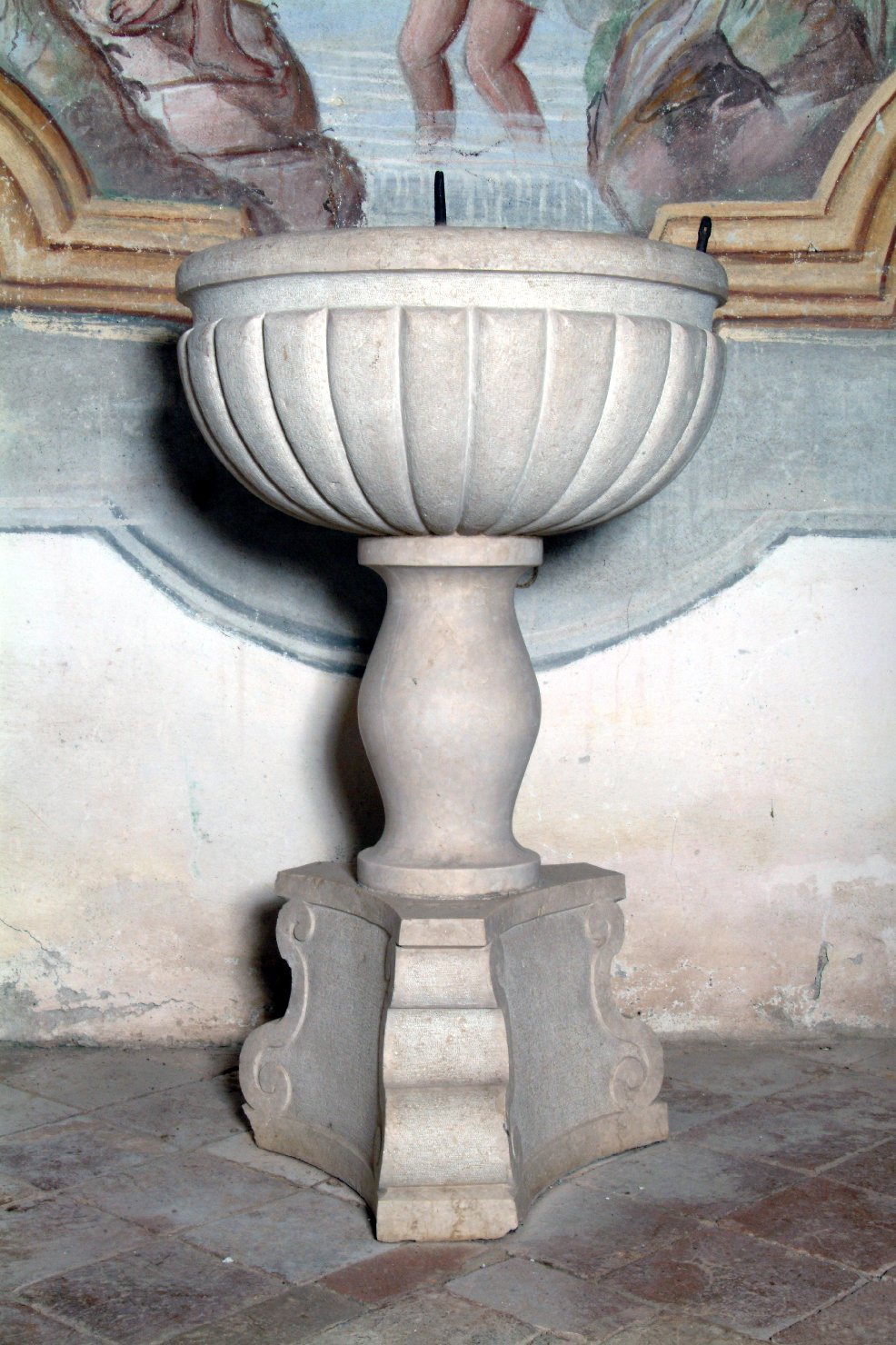 fonte battesimale, opera isolata - ambito mantovano (sec. XVIII)