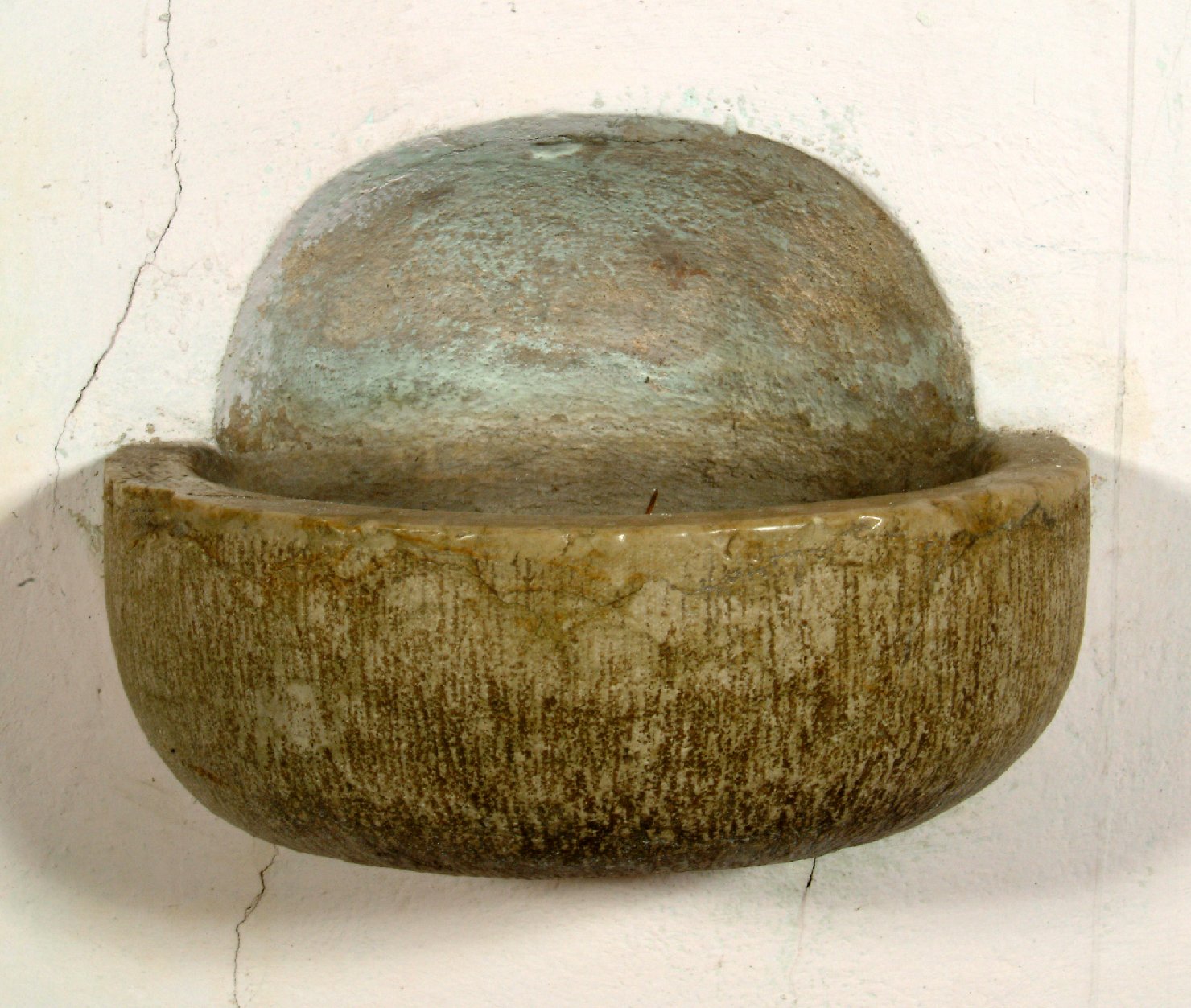 acquasantiera da parete, opera isolata - ambito lombardo (sec. XVII)