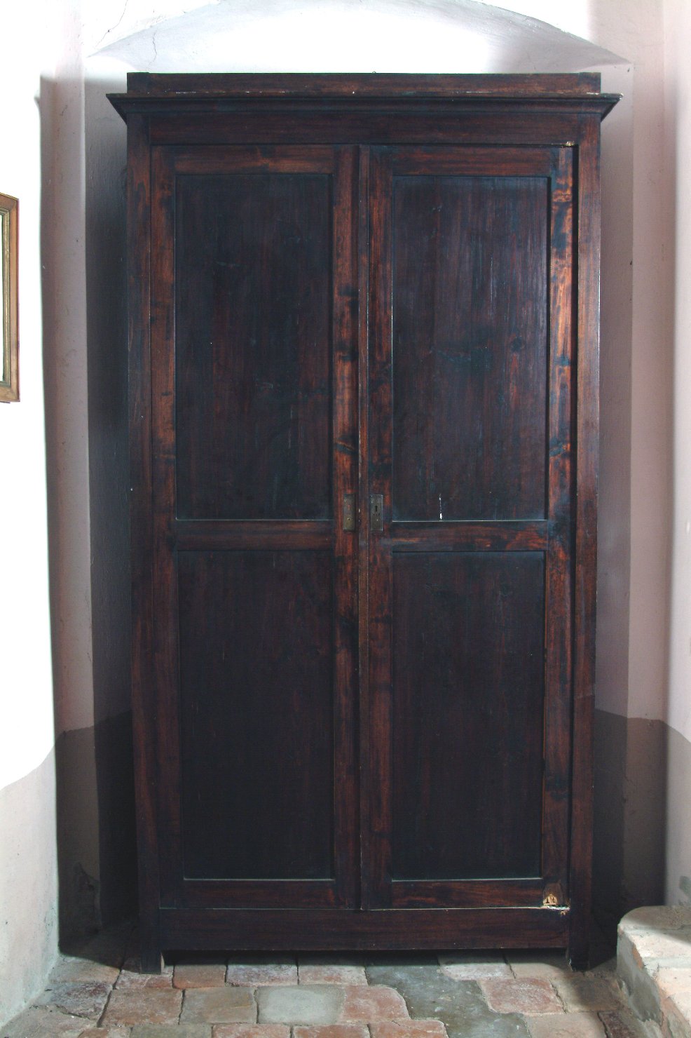 armadio, opera isolata - ambito lombardo (primo quarto sec. XX)