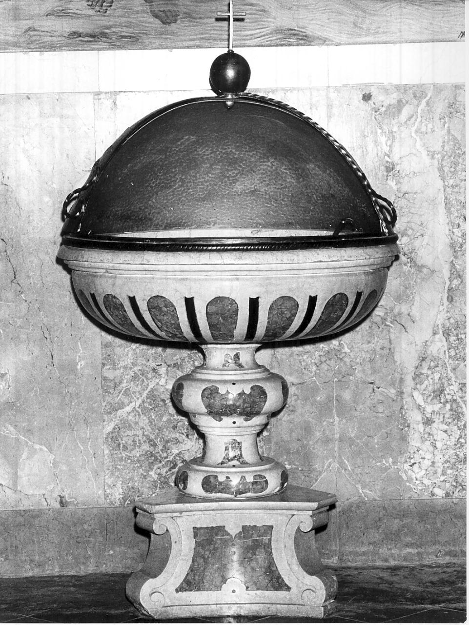 vasca battesimale, opera isolata - ambito italiano (inizio sec. XVIII)