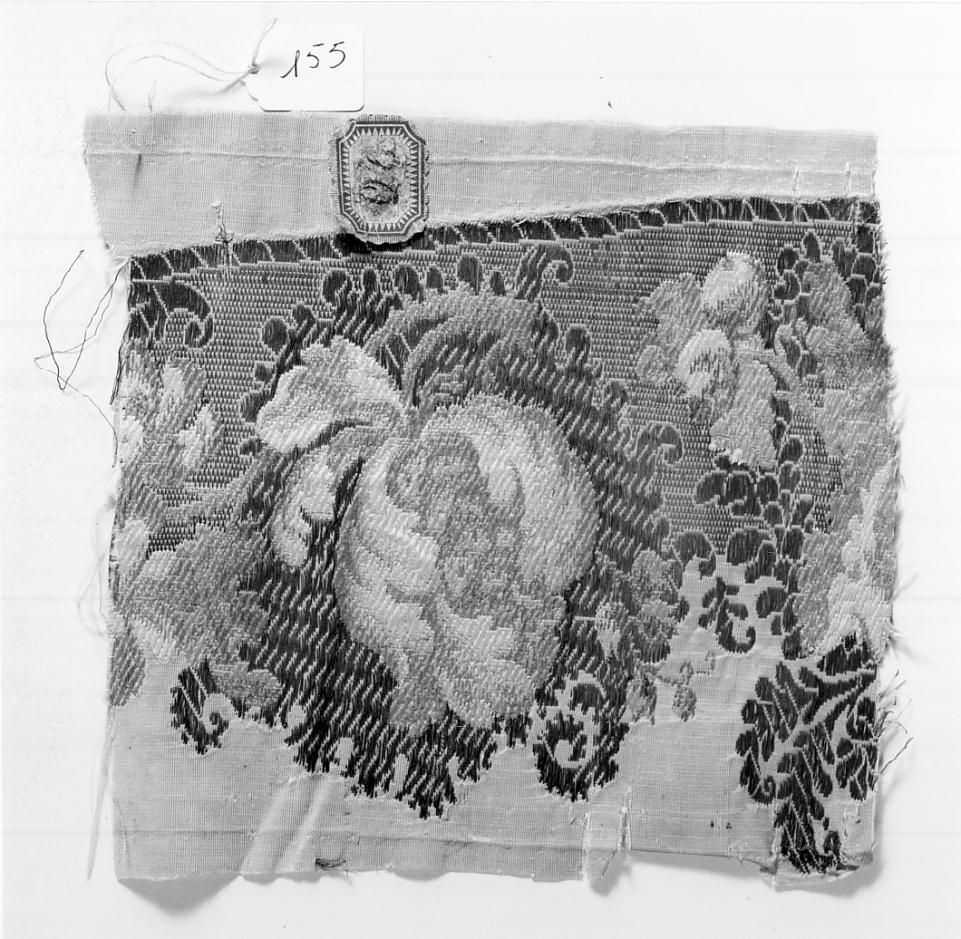 tessuto, frammento - manifattura italiana, manifattura francese (sec. XVIII)