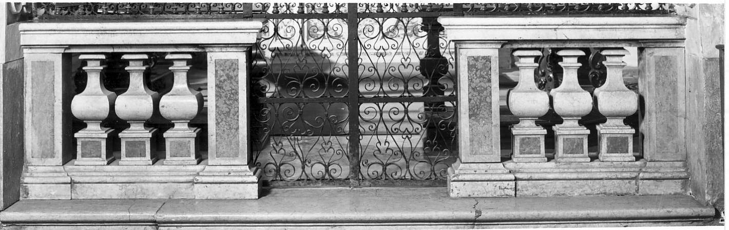 balaustrata, coppia - ambito Italia settentrionale (inizio sec. XVIII)