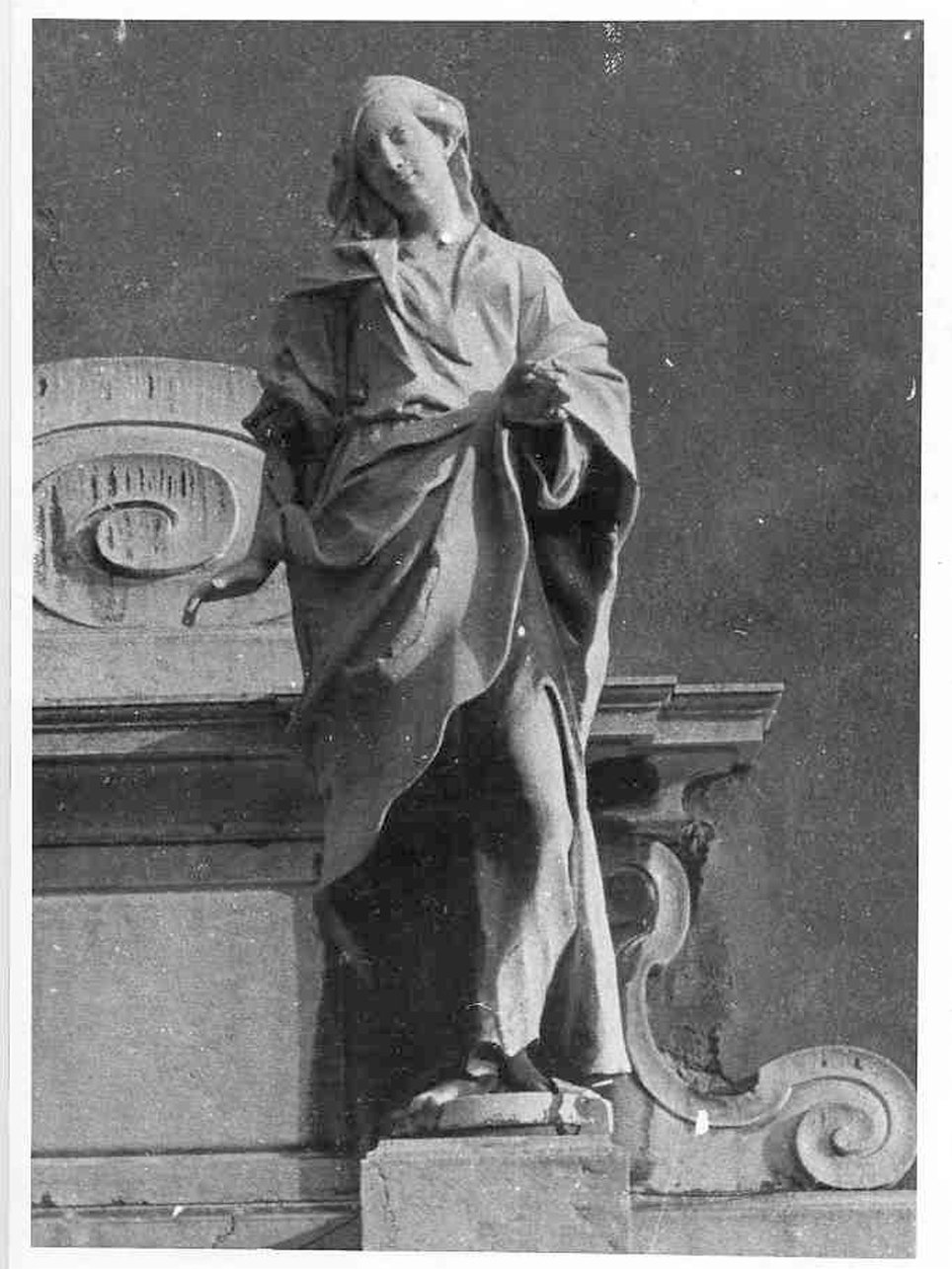 Sant'Apollonia (statua, opera isolata) di Calegari Antonio (attribuito) (sec. XVIII)