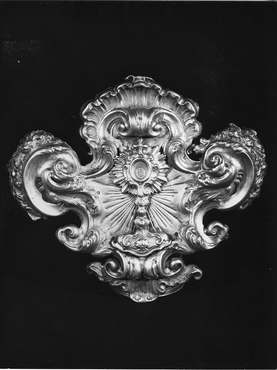 fermaglio di piviale, opera isolata - ambito bresciano (sec. XVIII)