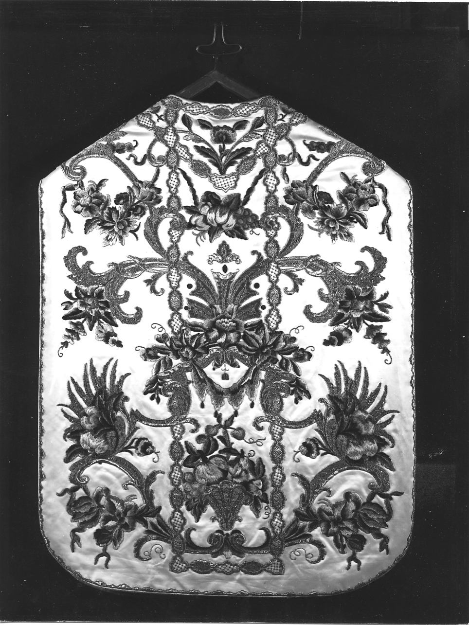 paramento liturgico, insieme - manifattura italiana (sec. XVIII, sec. XIX)