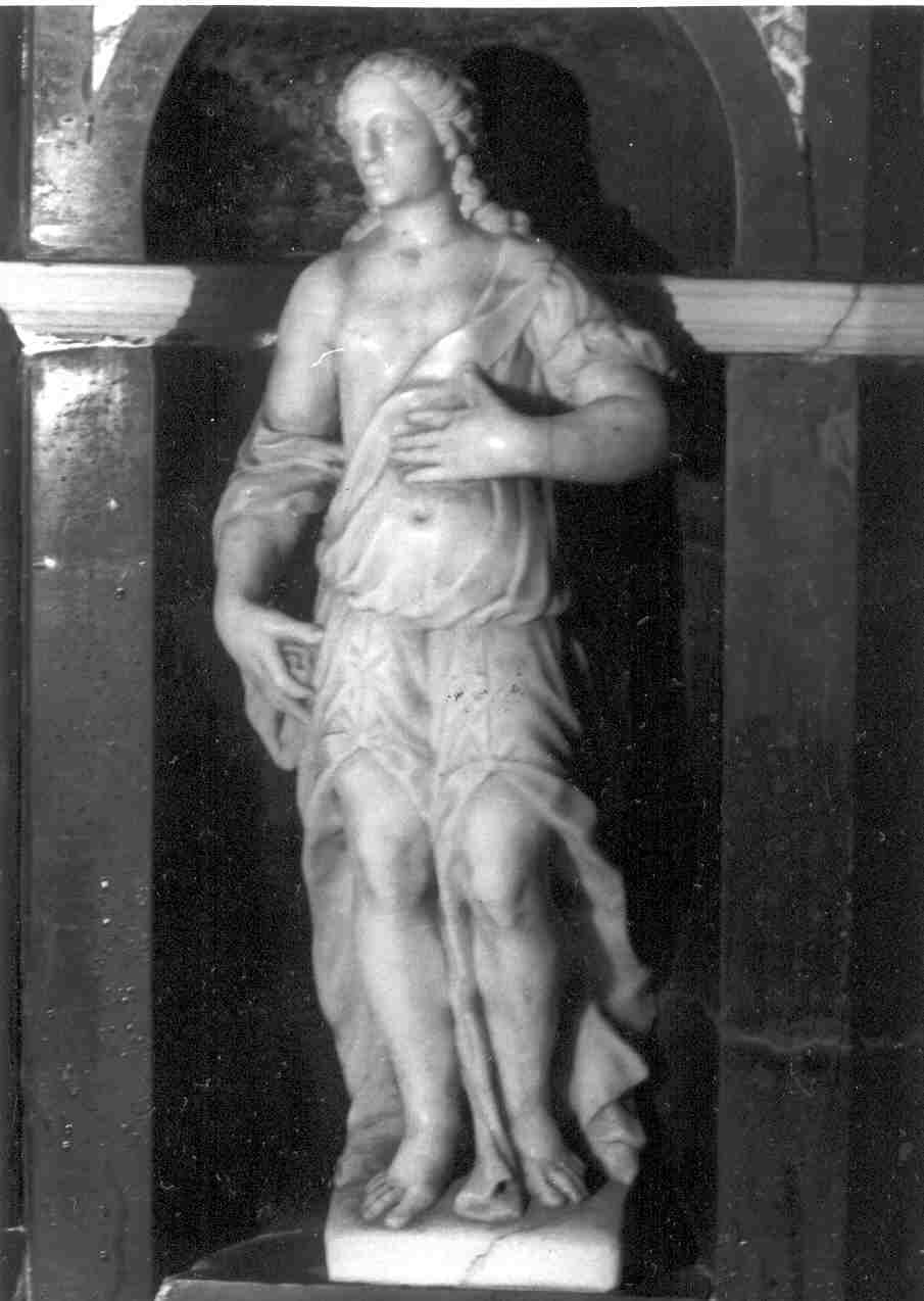 figura allegorica femminile (statua, elemento d'insieme) di Carra Giovanni Antonio, Carrà Carlo (primo quarto sec. XVII)