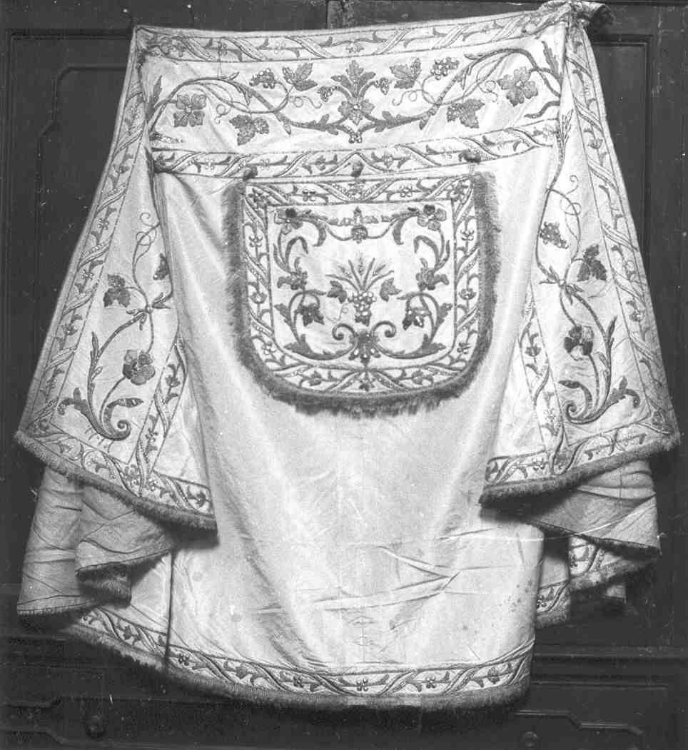piviale, opera isolata - manifattura bresciana (sec. XIX)