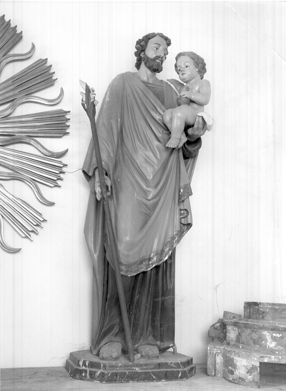 San Giuseppe e Gesù Bambino (statua, opera isolata) - ambito romano (primo quarto sec. XX)