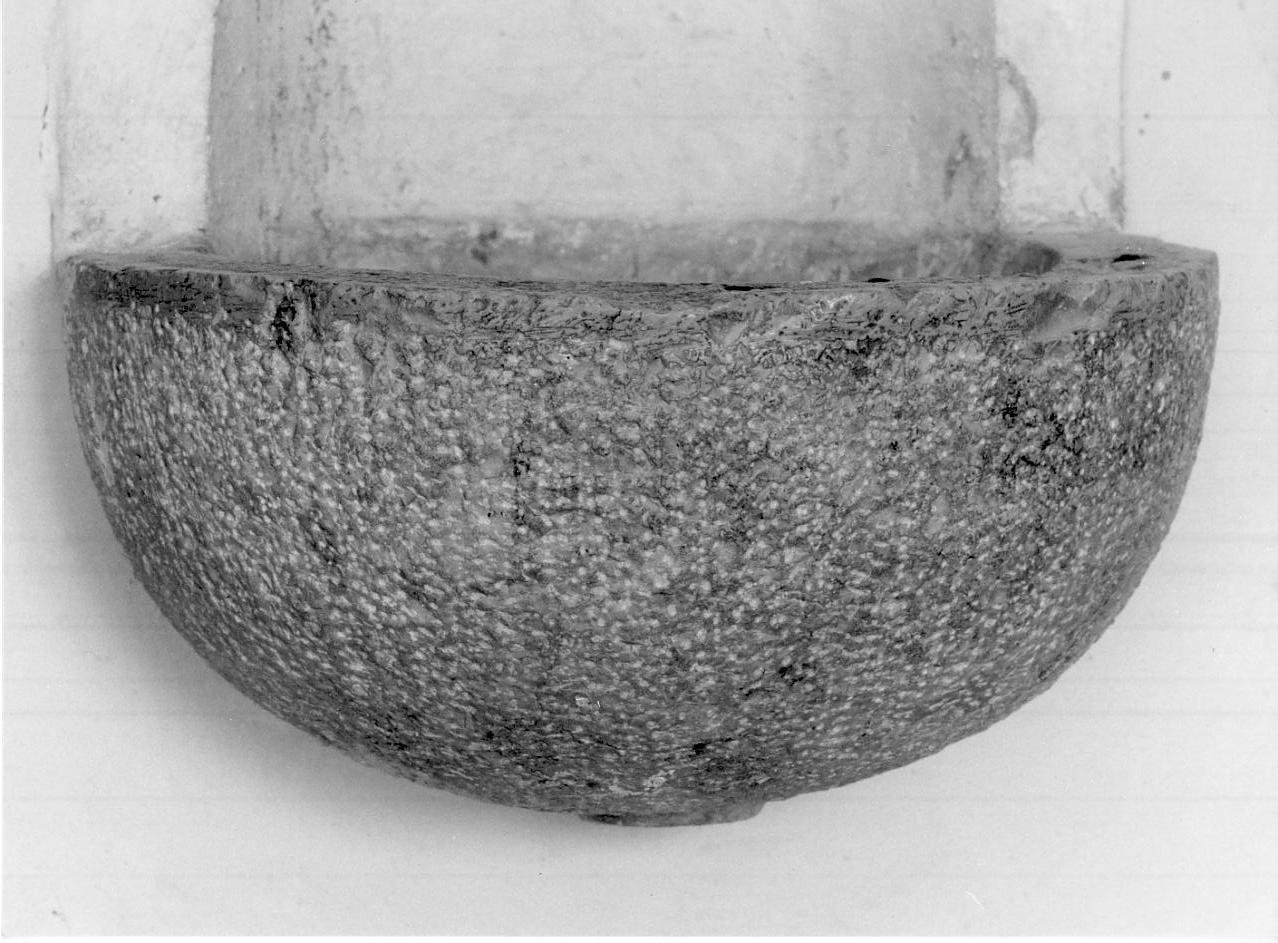 acquasantiera da parete, opera isolata - ambito lombardo (sec. XIX)