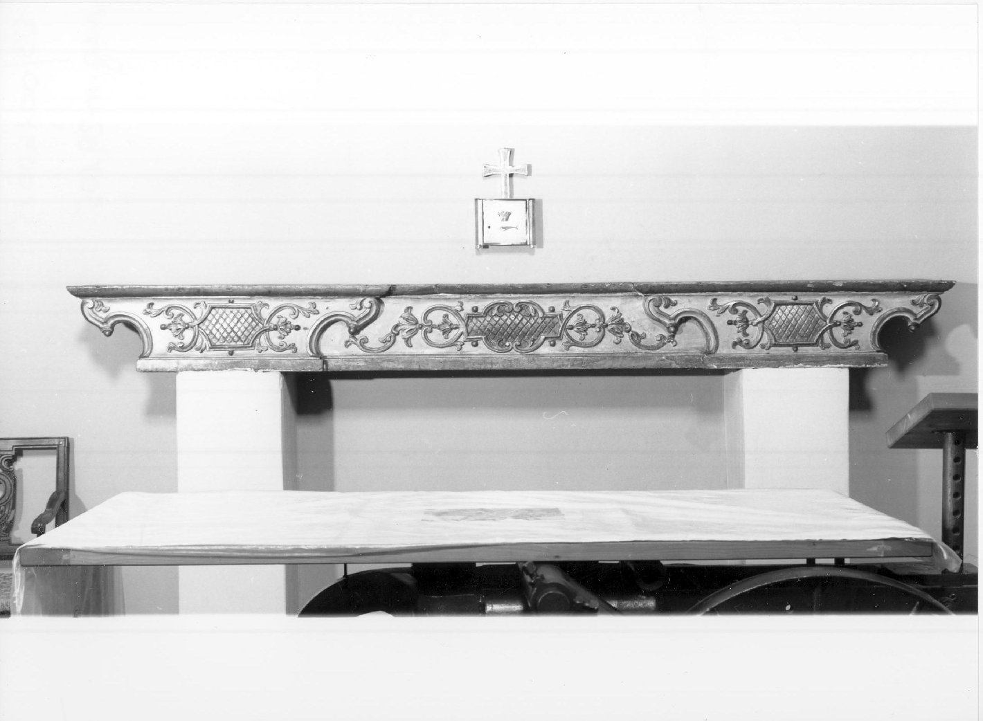 gradino d'altare, opera isolata - ambito lombardo (seconda metà sec. XVII)