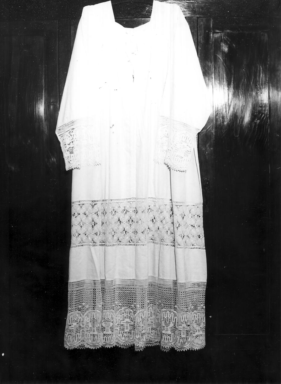 camice, opera isolata - ambito mantovano (metà sec. XX)