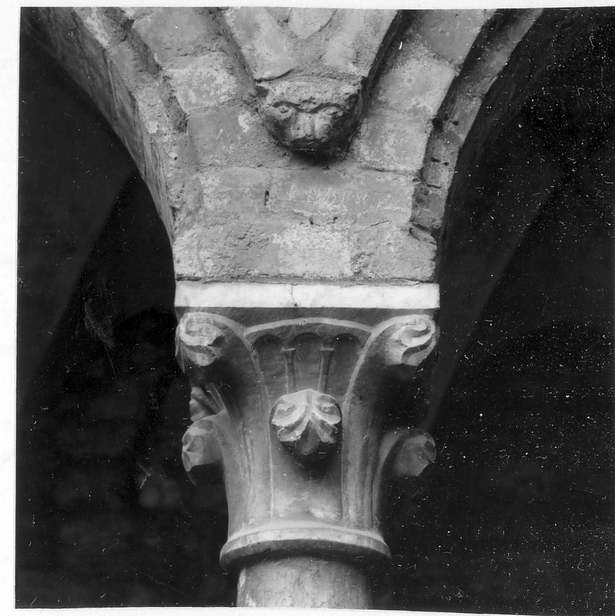 capitello, elemento d'insieme di De Frizzoni Guglielmo da Campione (sec. XIV)