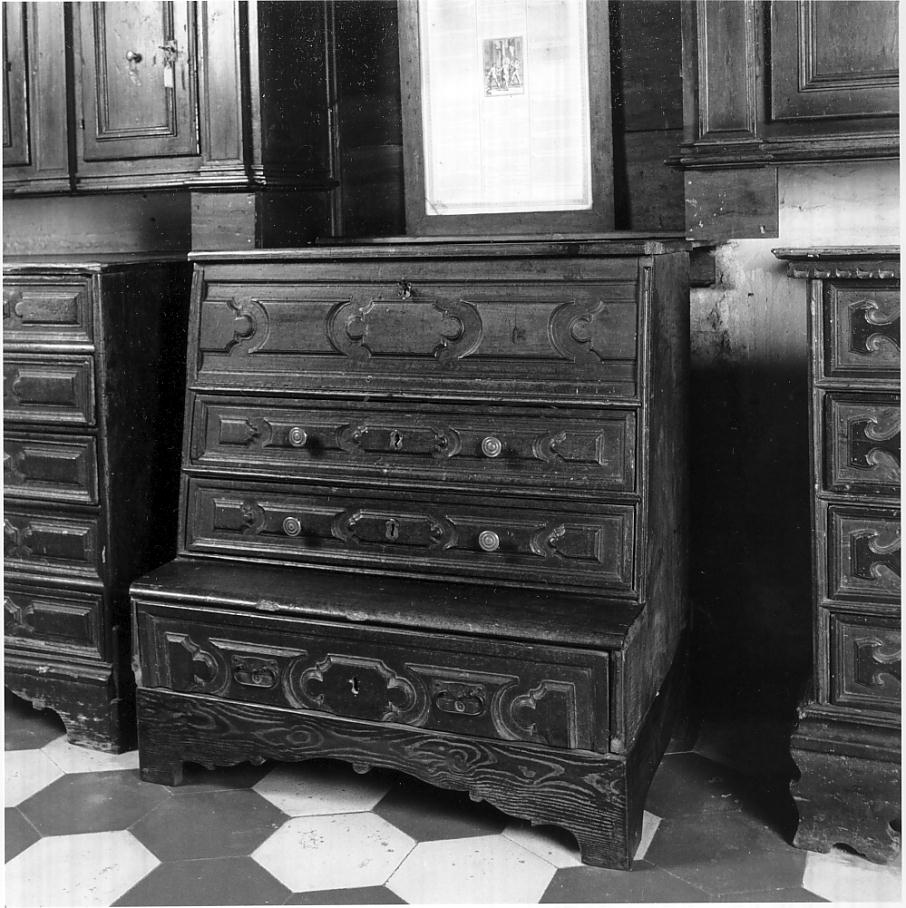 inginocchiatoio, opera isolata - ambito ostianese (seconda metà sec. XVII)