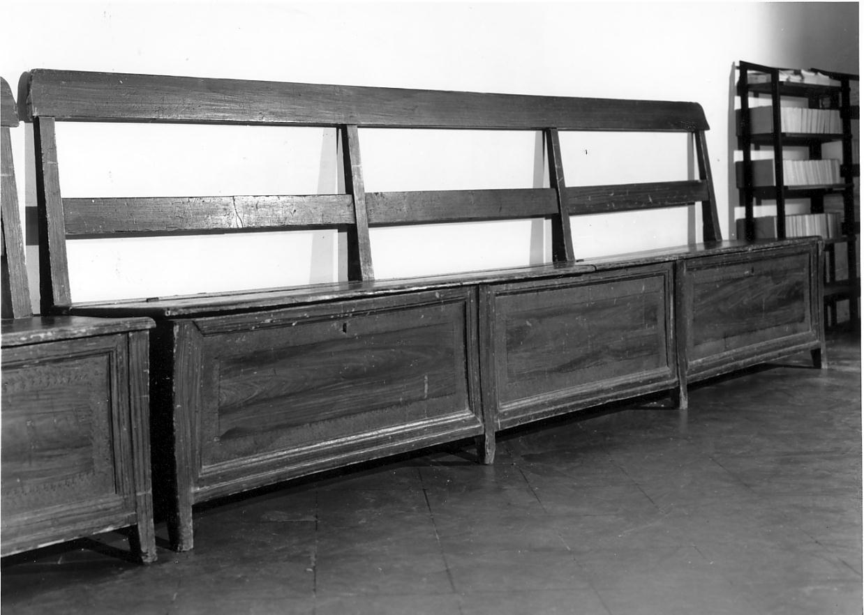 cassapanca, serie - manifattura mantovana (secondo quarto sec. XX)