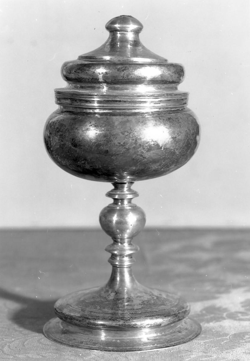 pisside, opera isolata - ambito veneziano (prima metà sec. XVIII)