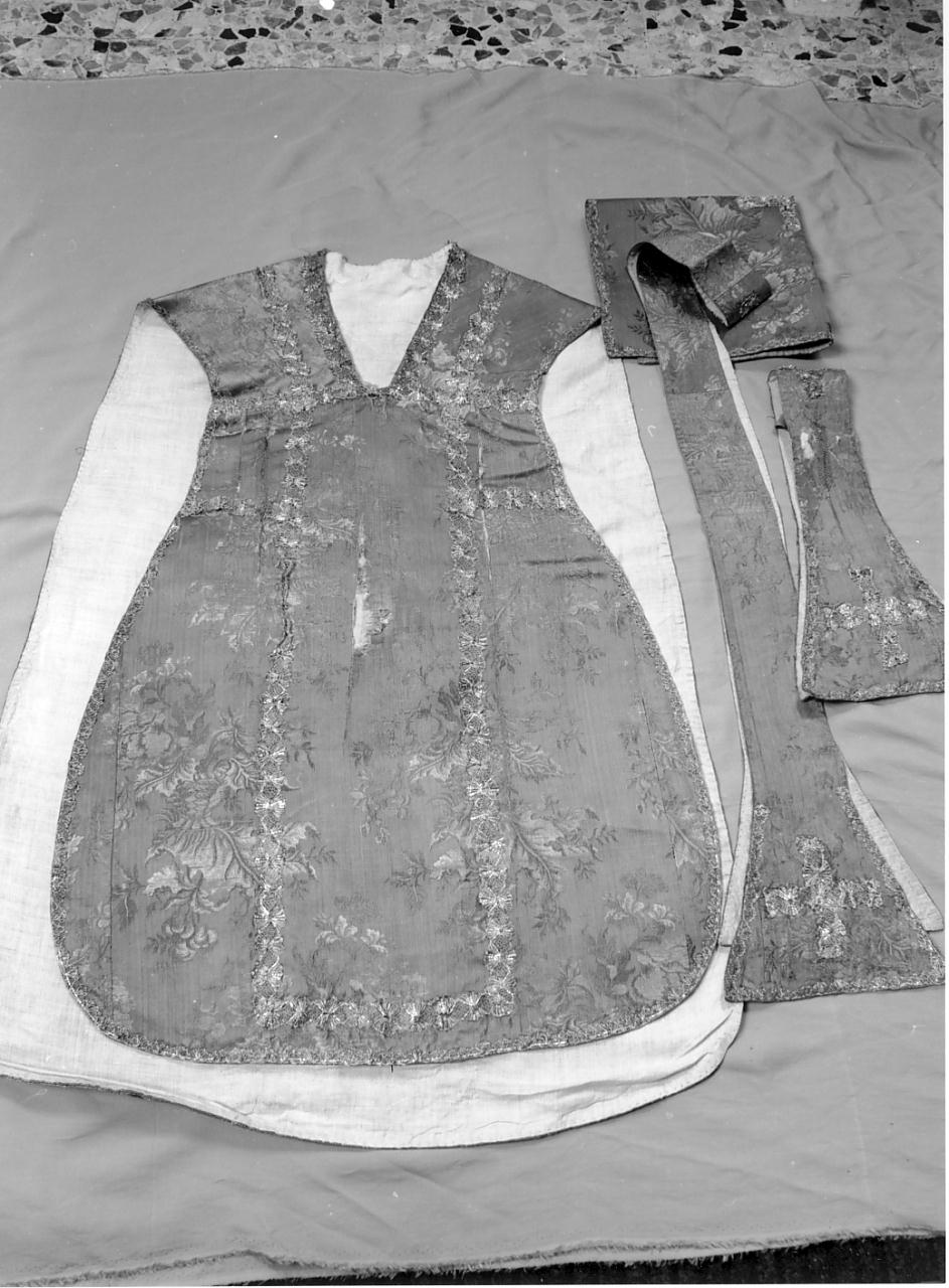 paramento liturgico, insieme - manifattura mantovana (secondo quarto sec. XVIII)