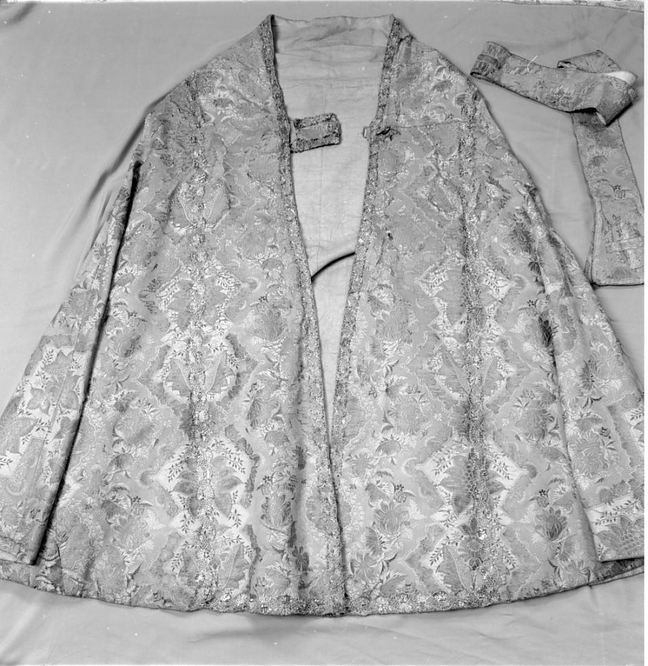 paramento liturgico, insieme - manifattura mantovana (primo quarto sec. XVIII)