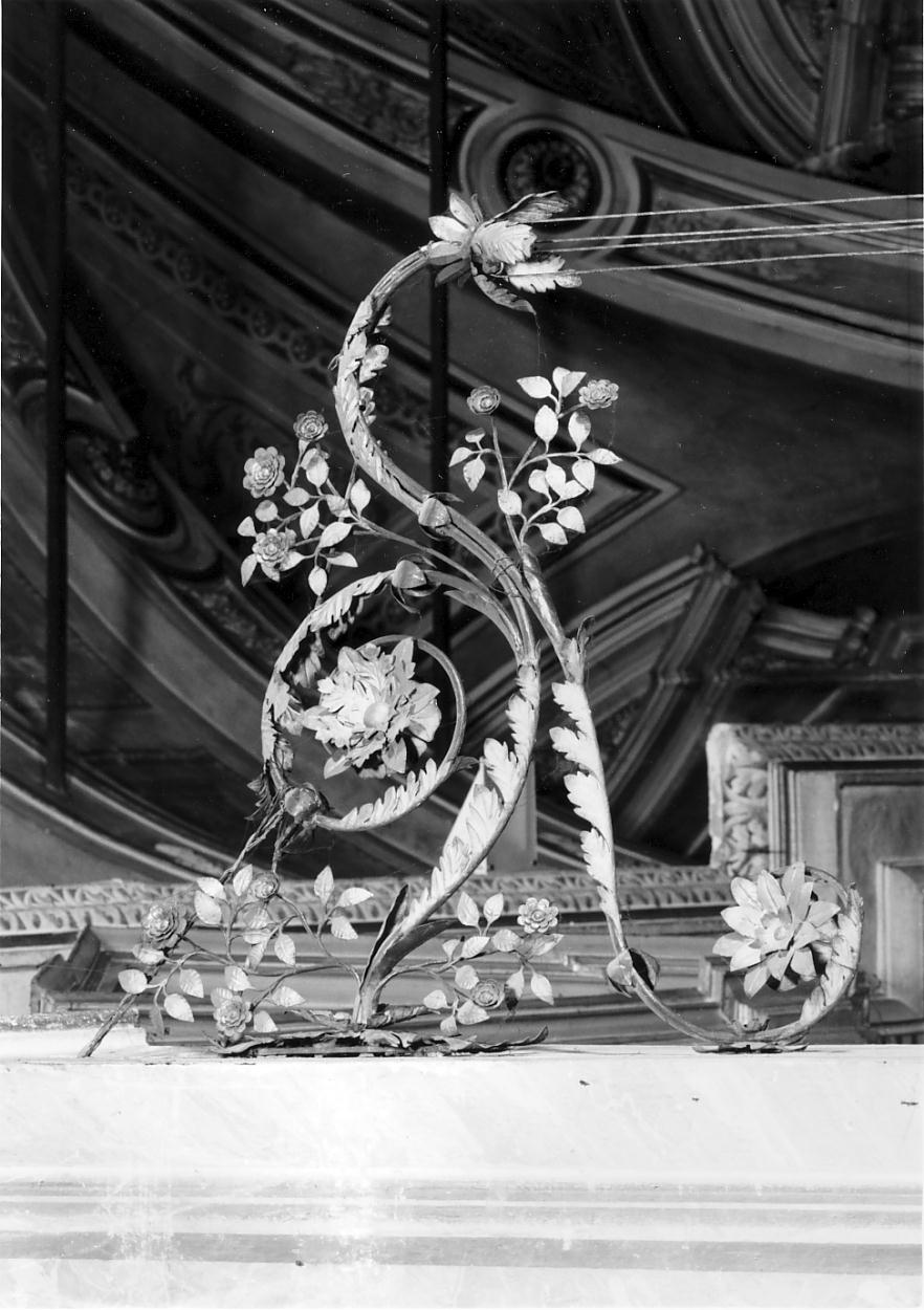 candeliere da parete, serie - produzione lombarda (prima metà sec. XX)