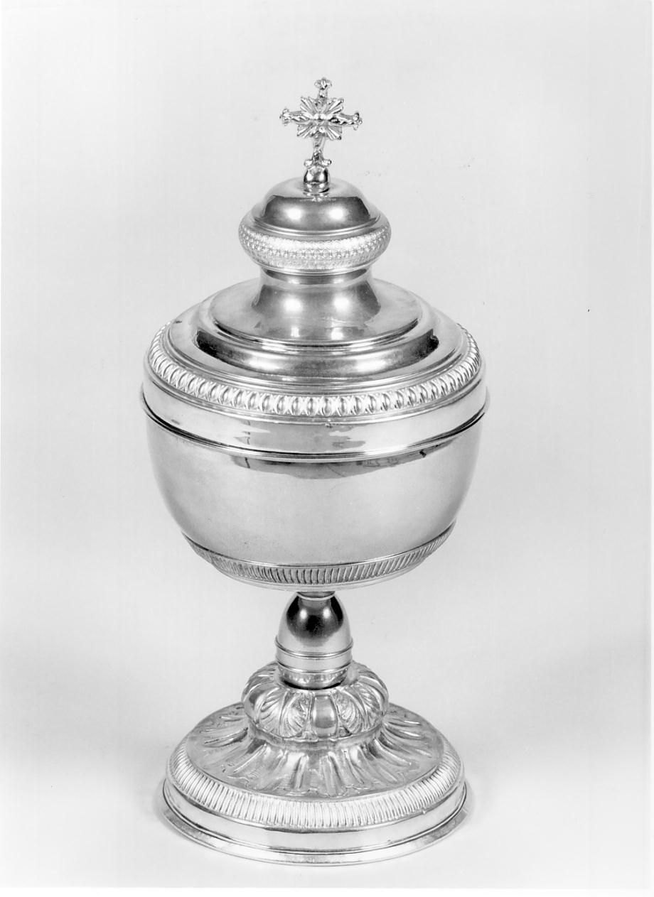 pisside, opera isolata - produzione lombarda (seconda metà sec. XIX)