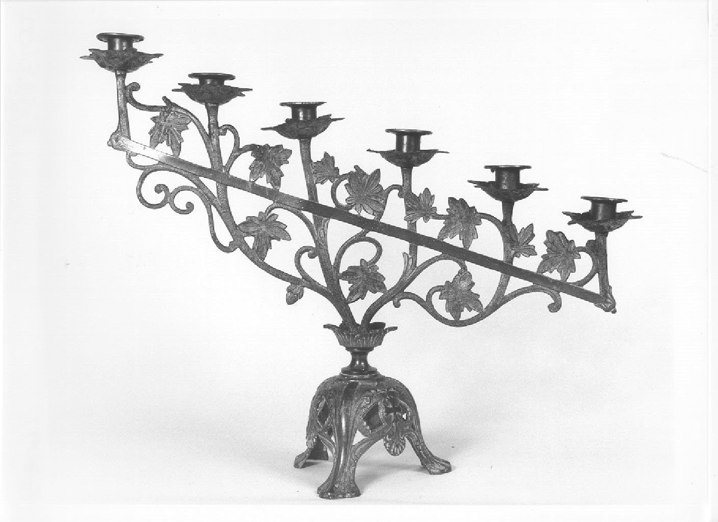 candelabro, serie - ambito lombardo (prima metà sec. XX)