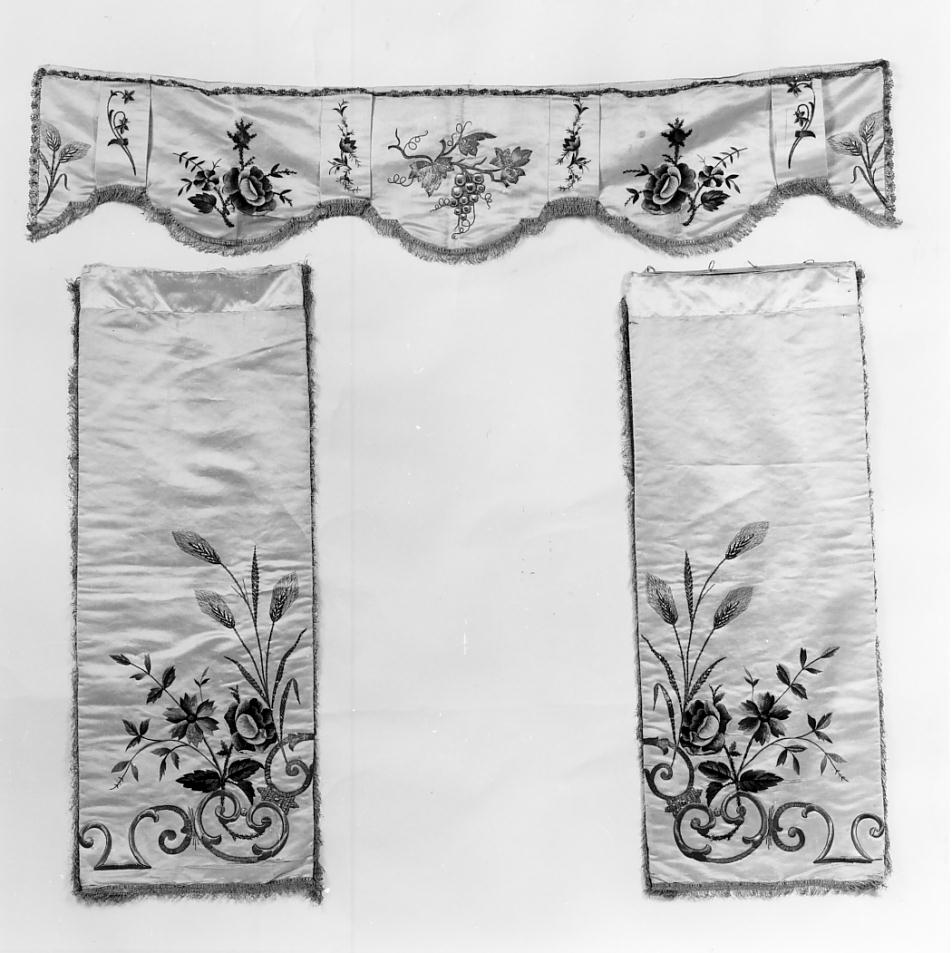 motivi decorativi floreali (conopeo, opera isolata) - manifattura lombarda (seconda metà sec. XVIII)