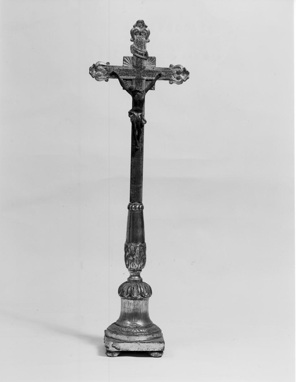 croce d'altare, opera isolata - manifattura lombarda (prima metà sec. XIX)