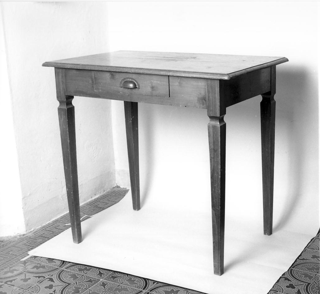 tavolino, opera isolata - ambito mantovano (seconda metà sec. XIX)