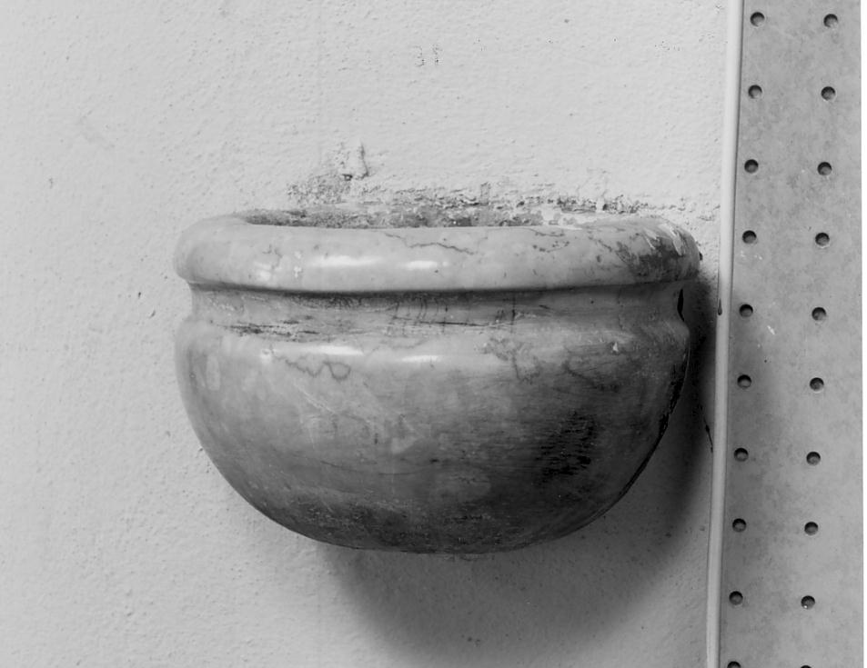 acquasantiera da parete, opera isolata - manifattura lombarda (sec. XVIII)