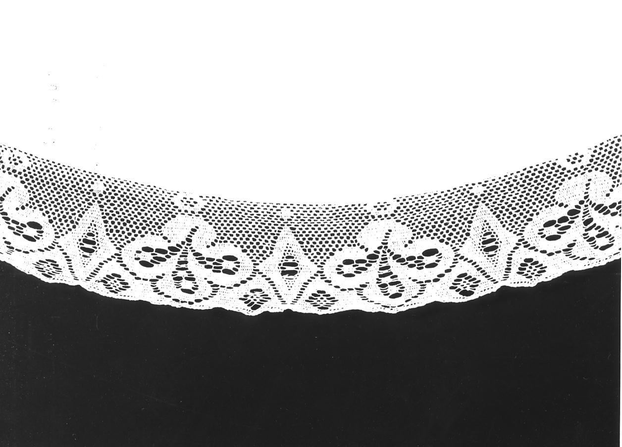 motivi decorativi (camice, opera isolata) - manifattura cremonese (primo quarto sec. XX)