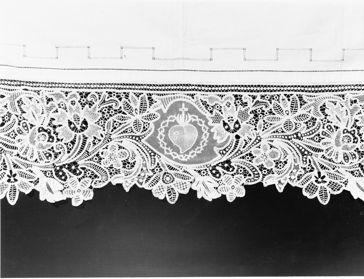 motivi decorativi (tovaglia d'altare, opera isolata) - manifattura cremonese (seconda metà sec. XIX)