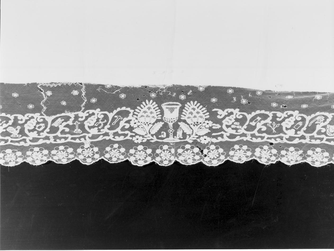 motivi decorativi (tovaglia d'altare, opera isolata) - manifattura cremonese (fine/inizio secc. XIX/ XX)