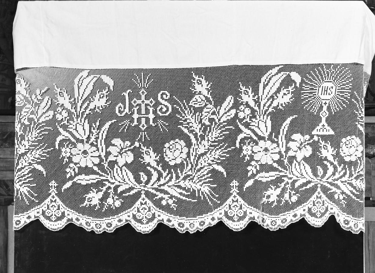 camice, opera isolata - manifattura cremonese (primo quarto sec. XX)