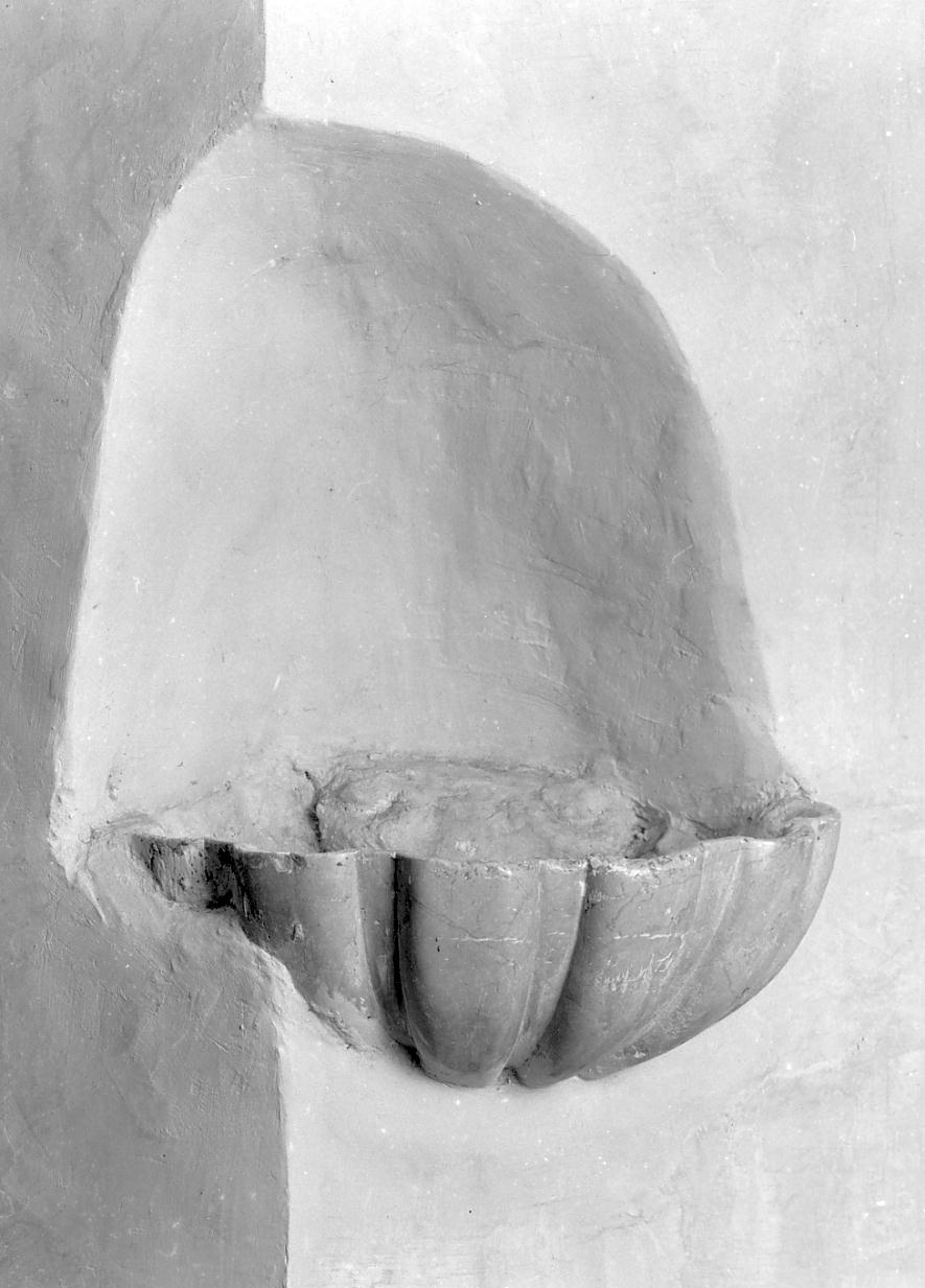 acquasantiera - a conchiglia, serie - ambito veneto (prima metà sec. XVIII)