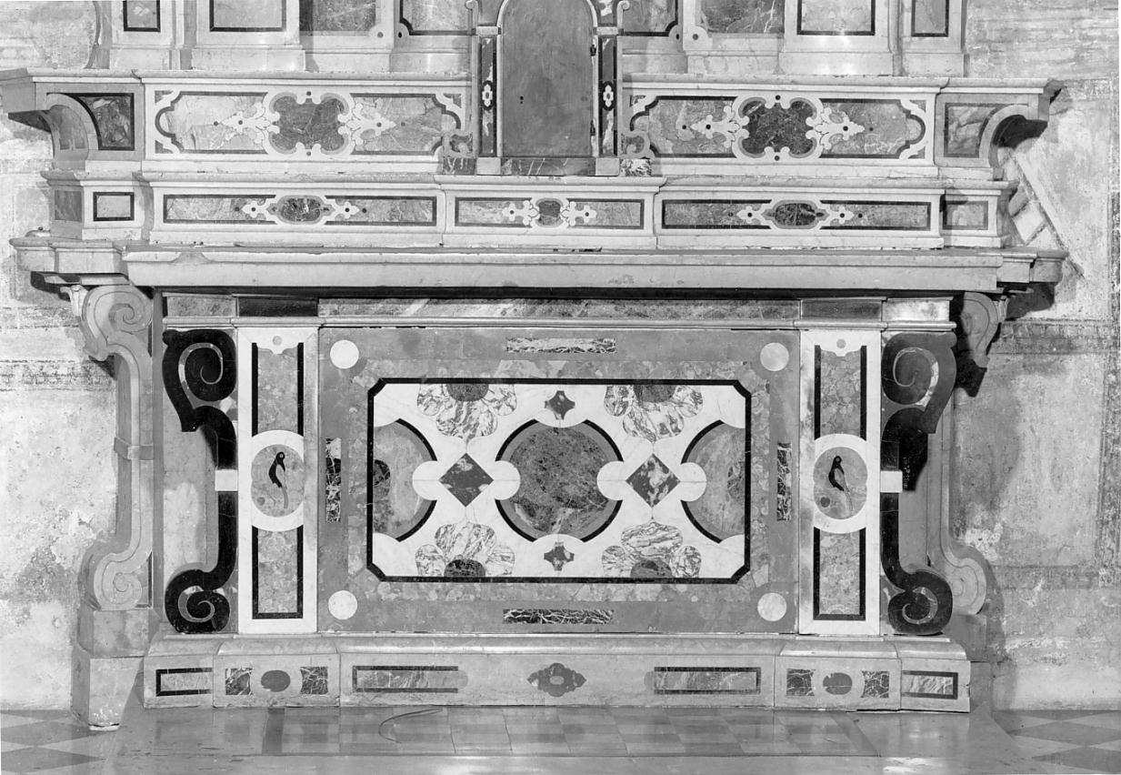 altare - a edicola, insieme - ambito veronese (sec. XVIII)