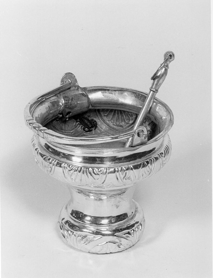 secchiello per l'acqua benedetta, insieme - ambito bresciano (prima metà sec. XX)