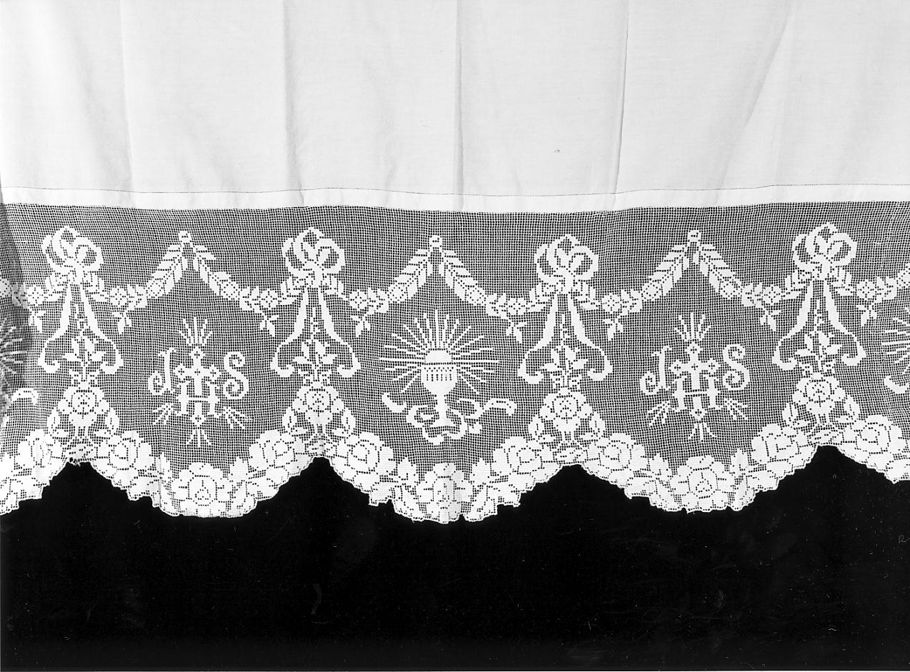 motivi decorativi (tovaglia d'altare, opera isolata) di Freddi Giovanna (secondo quarto sec. XX)