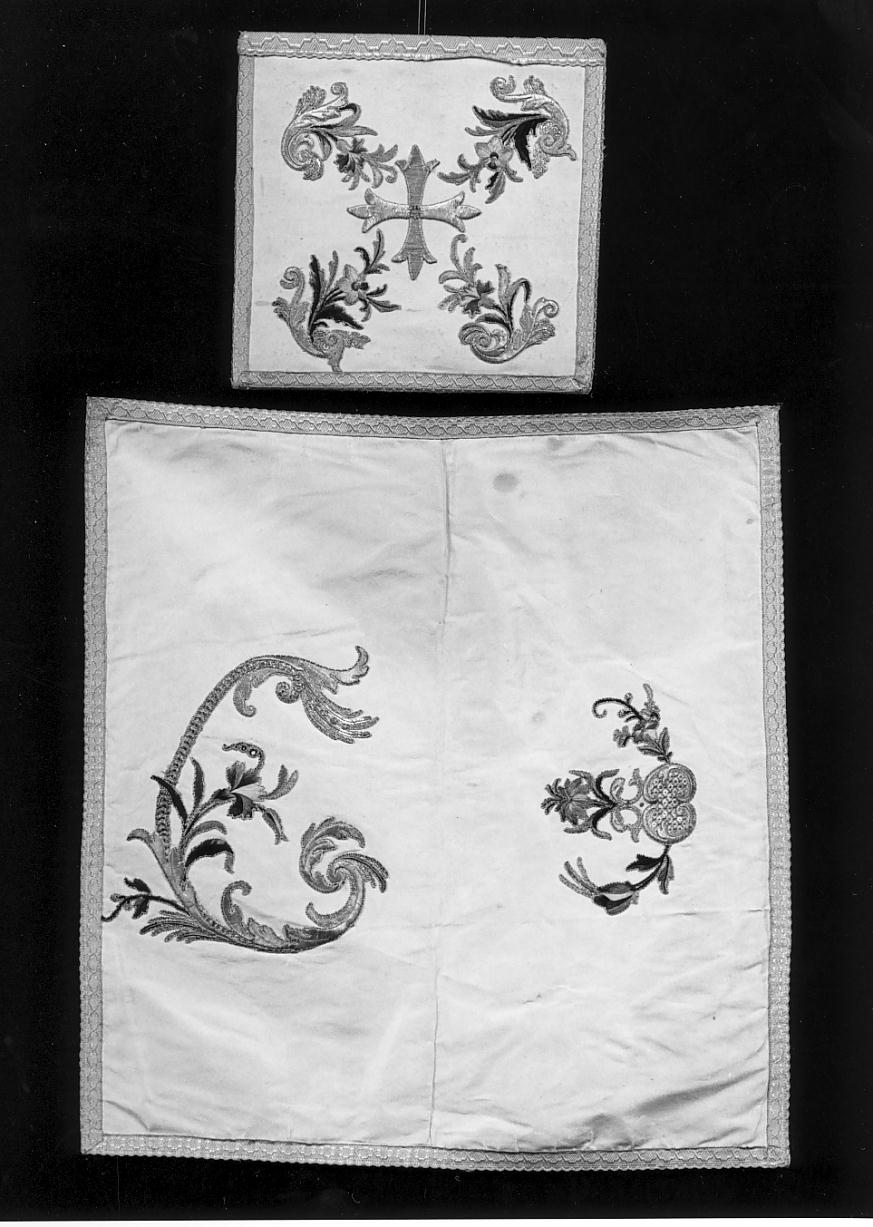 motivi decorativi vegetali (servizio d'altare, insieme) - manifattura cremonese (fine/inizio secc. XIX/ XX)