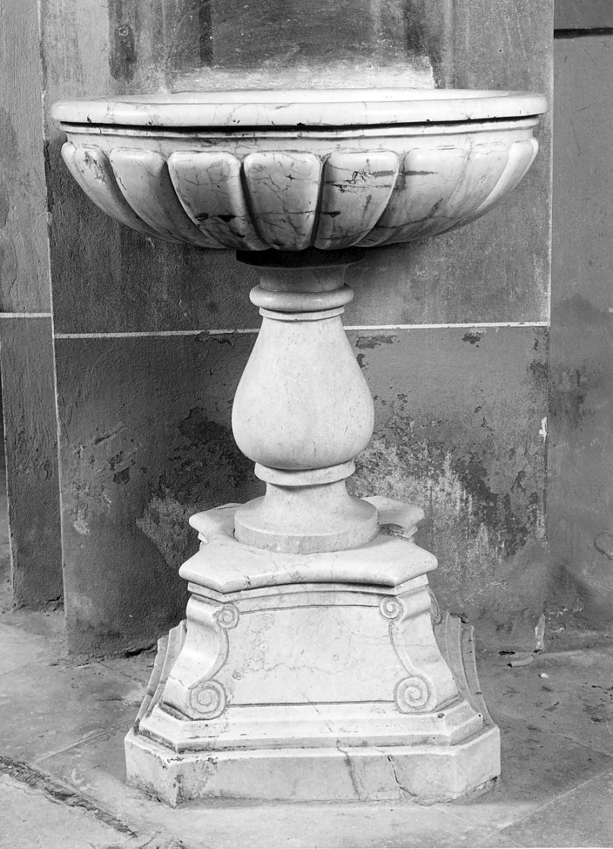 acquasantiera - a fusto, serie - bottega cremonese (sec. XVIII)