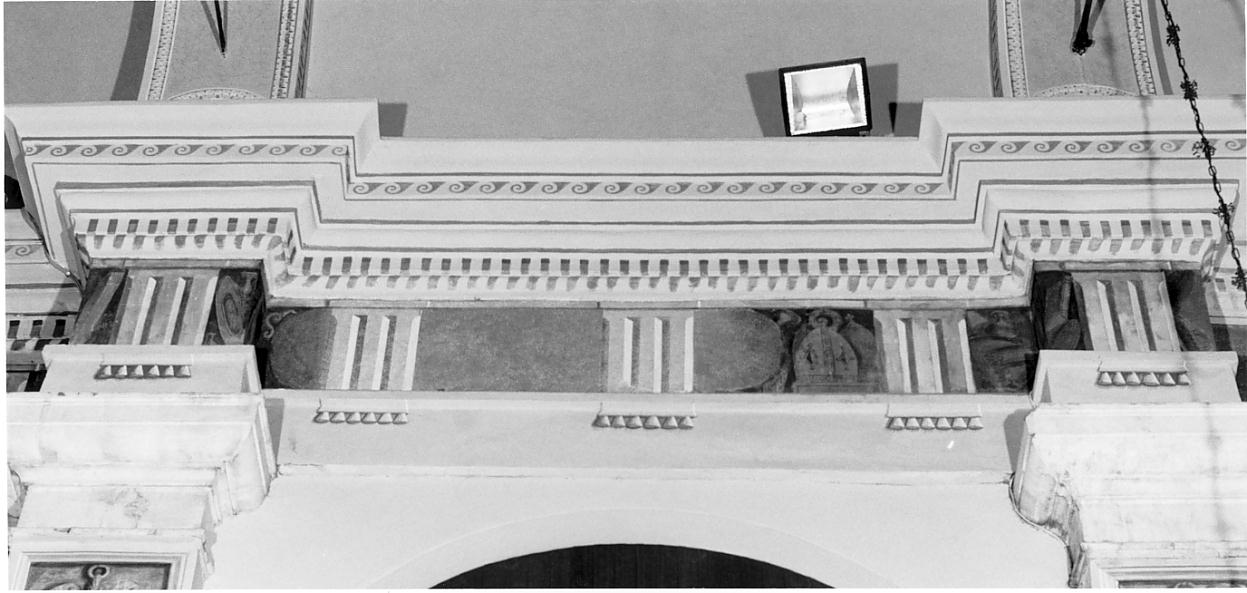 triglifi e metope con oggetti liturgici (decorazione pittorica, elemento d'insieme) di Rossi Gerolamo, Bagnatori Pietro Maria detto Bagnadore (sec. XVI)